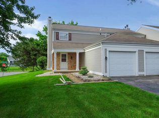 989 Walnut St, Verona, WI 53593