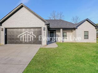 4564 Western Woods Dr, Benton, AR 72015