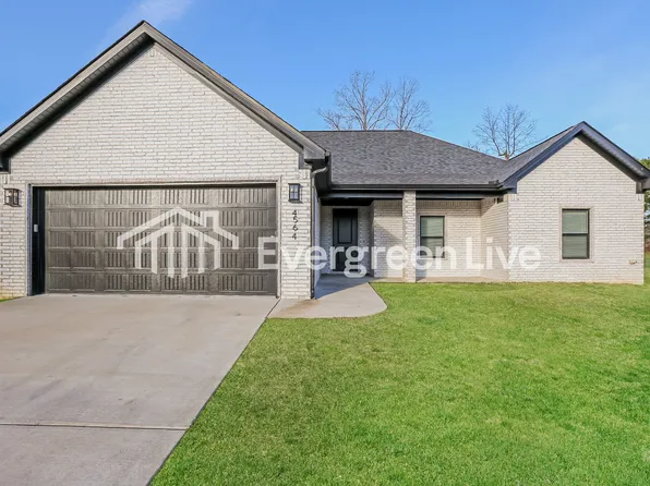 4564 Western Woods Dr, Benton, AR 72015