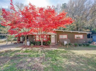 1172 Cedar Park Cir, Stone Mountain, GA