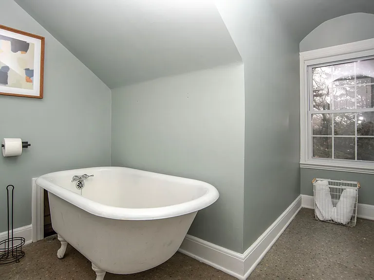 18694 Oak Dr — Photo 38
