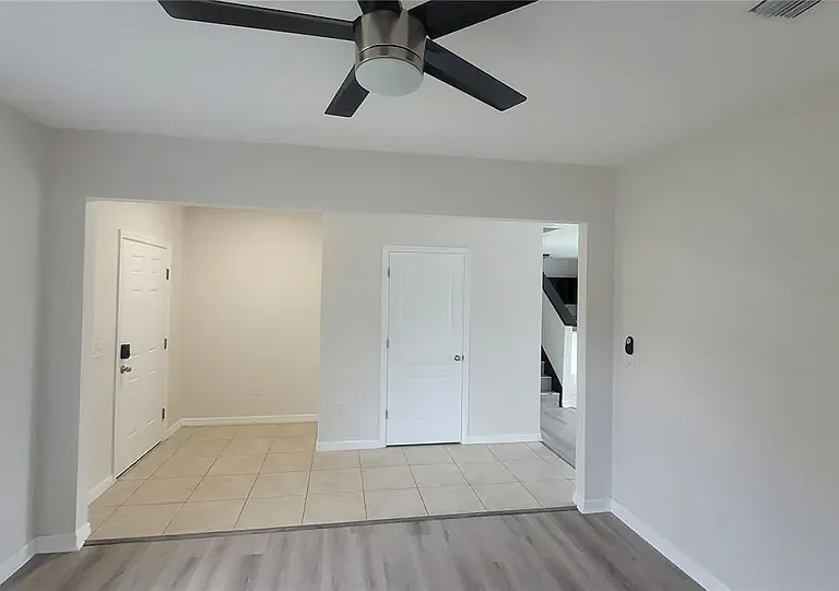 10118 Candleberry Woods Ln — Photo 13