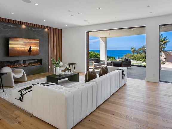 2nd image of 6277 Camino De La Costa