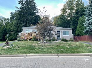 975 Werstler Ave NW, North Canton, OH 44720