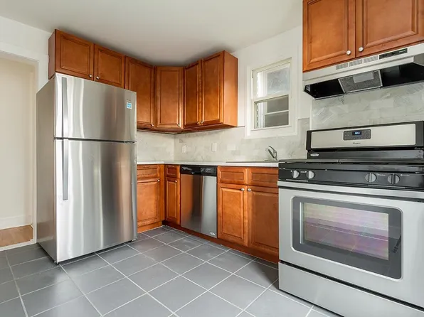 219 Bidwell Avenue image 1 of 15