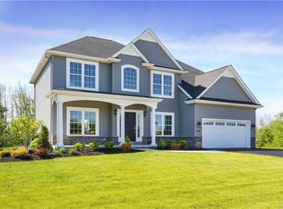 38 Hidden Meadow Xing, Lancaster, NY 14086