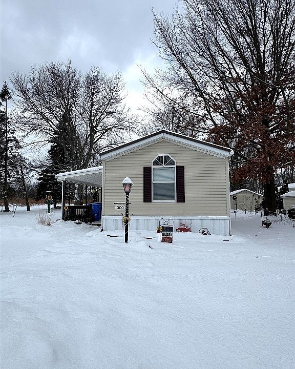 1st image of 300 Holly Park Dr