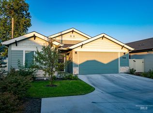 7948 W Maxwell Dr, Boise, ID 83704