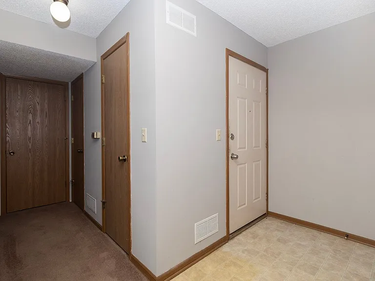 213 W Main St — Photo 12