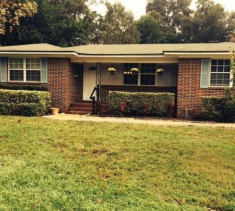 4th image of 1355 Arlingwood Ave