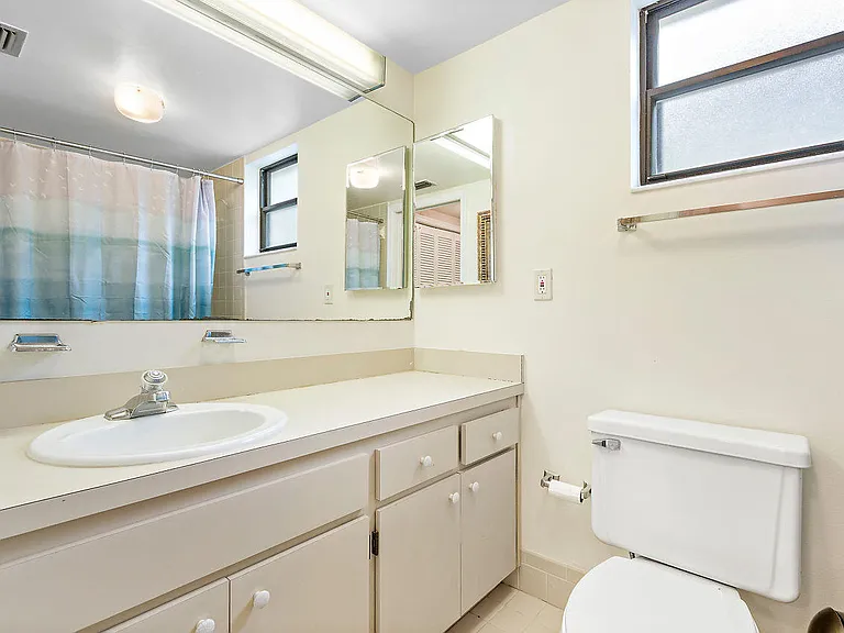 11863 Wimbledon Cir #427 — Photo 14