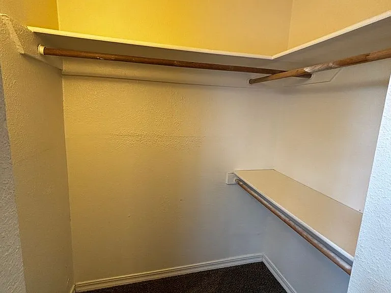 1341 N Harrison Ave — Photo 7