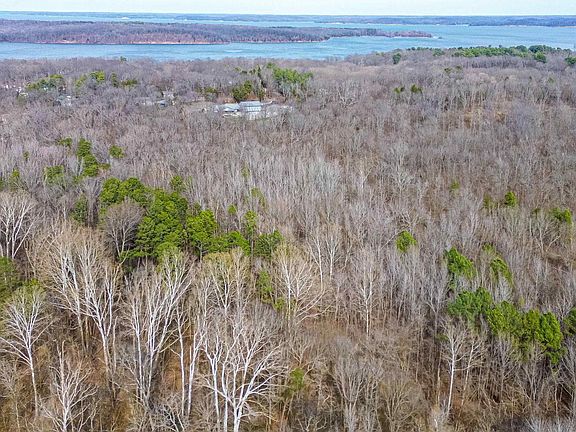 5th image of 0 Hughes Rd