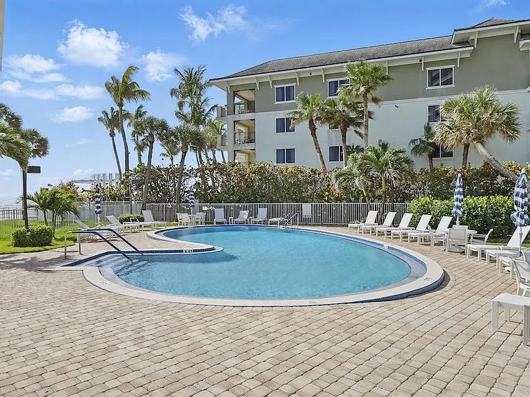 3554 Ocean Drive 703S #504N — Photo 29