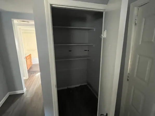 6996 Church Rd, Fair Haven, MI 48023