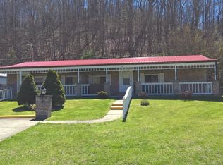 3500 E Trails End Rd, Barboursville, WV 25504