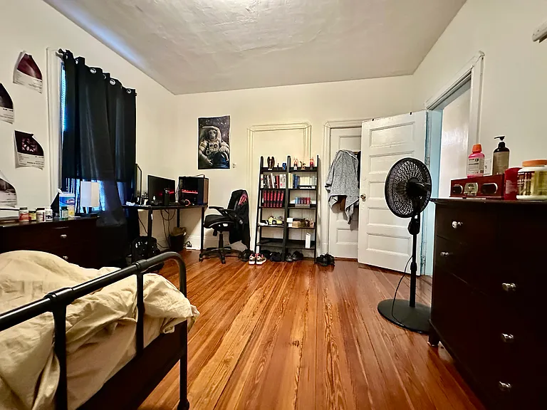 539 Washington St #2 — Photo 11
