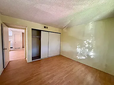 123 W Acacia Ave #204 — Photo 3