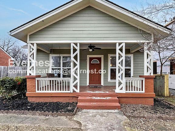 2nd image of 2913 Davis Ave