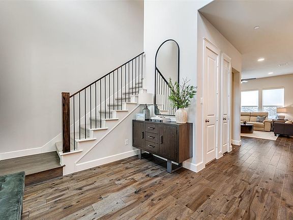 3rd image of 8023 Canal St
