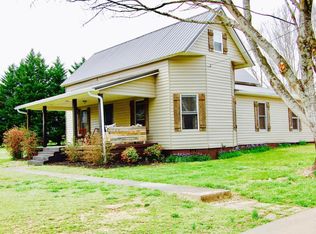 130 Maple St, Greenback, TN 37742