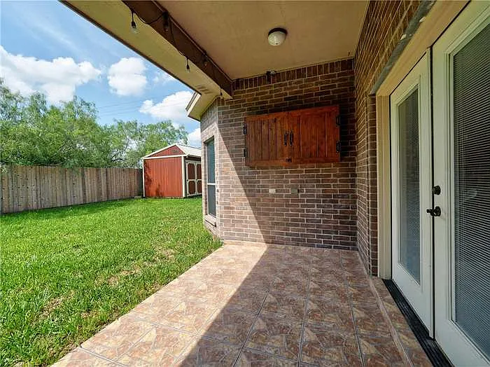 111 Reidda Dr — Photo 23