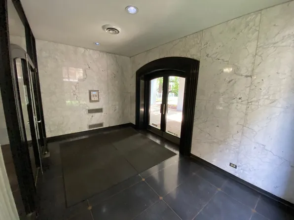 1616 HINMAN