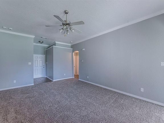 4th image of 5212 Sioux Creek Ln