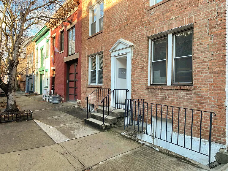 95 Chestnut St #3 — Photo 39