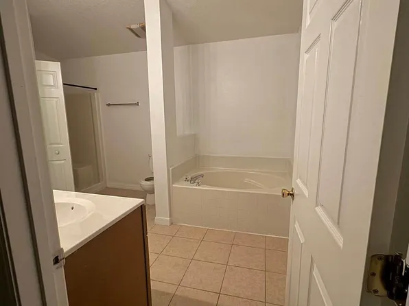 449 Heather Hill Blvd, Davenport, FL 33837