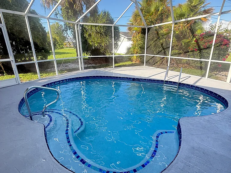 4306 Palm Tree Blvd — Photo 1