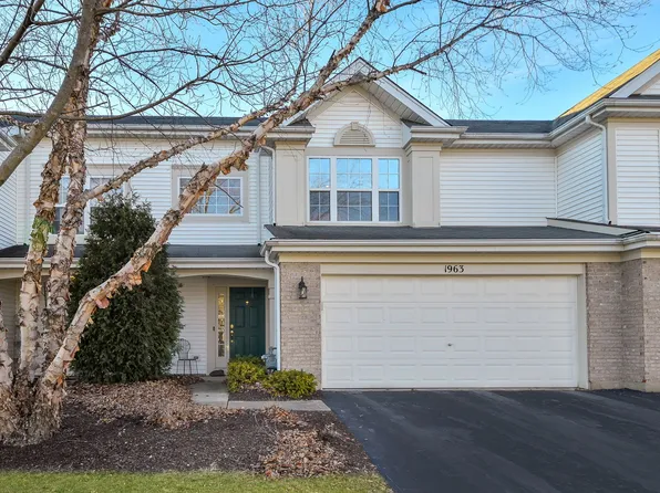 1963 Waverly Way, Montgomery, IL 60538