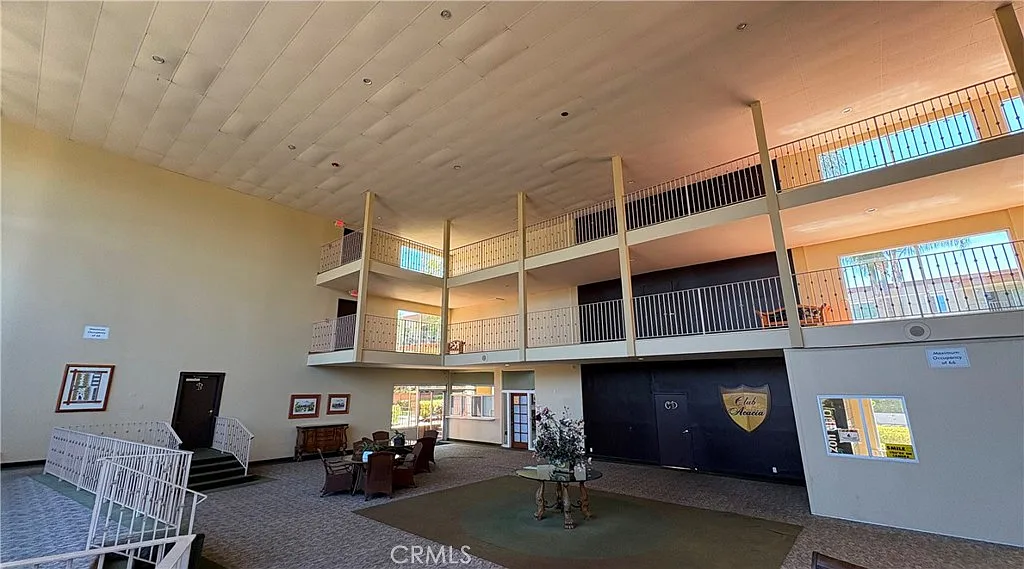 1 bed, 677 sqft, $2,100 — Photo 3