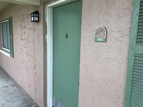 2nd image of 115 Oyster Bay Cir APT 240