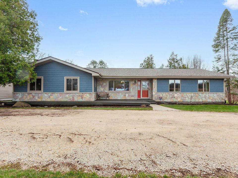 1st image of 19203 Collins Rd