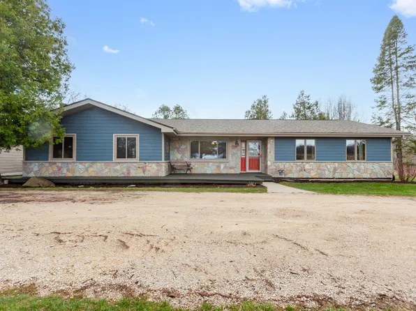 19203 Collins Rd, Marengo, IL 60152