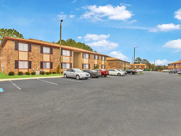 Vue Apartment Homes — Photo 3