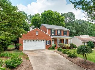 1407 Renfrow Ln, Charlotte, NC 28270