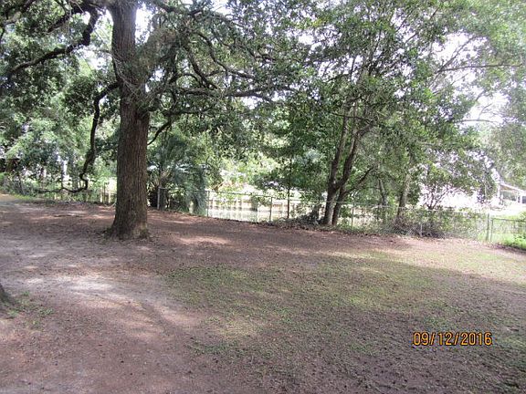 3rd image of 10313 Canal Cir