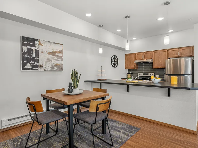 1X1 Dining Room