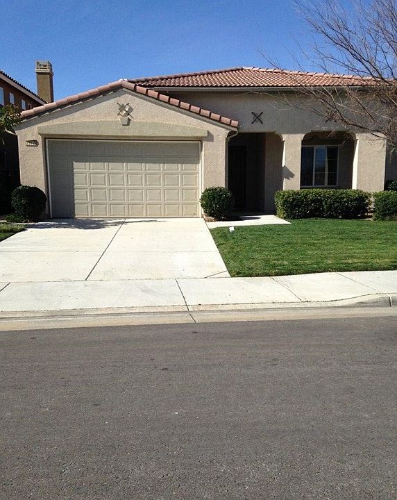 1st image of 35515 Cloche Dr