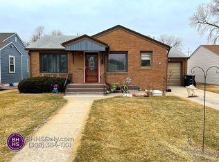 1612 N Huston Ave, Grand Island, NE 68803