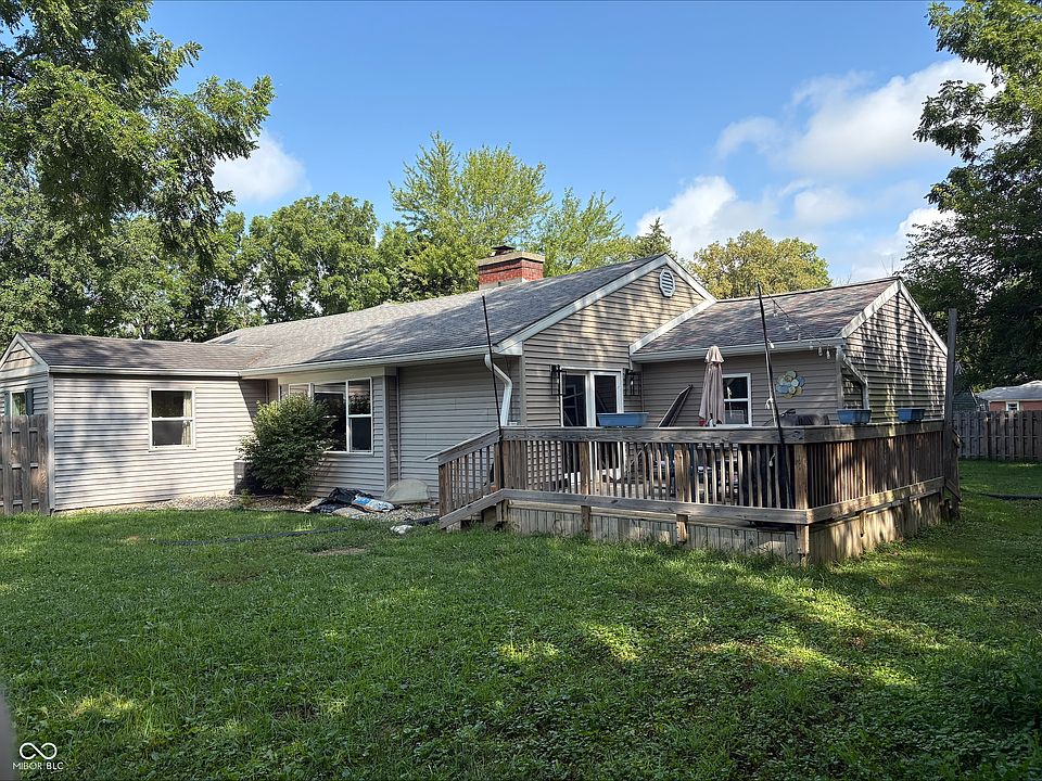 2nd image of 5910 Oak Ln