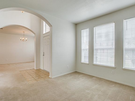 5th image of 864 Oarlock Dr