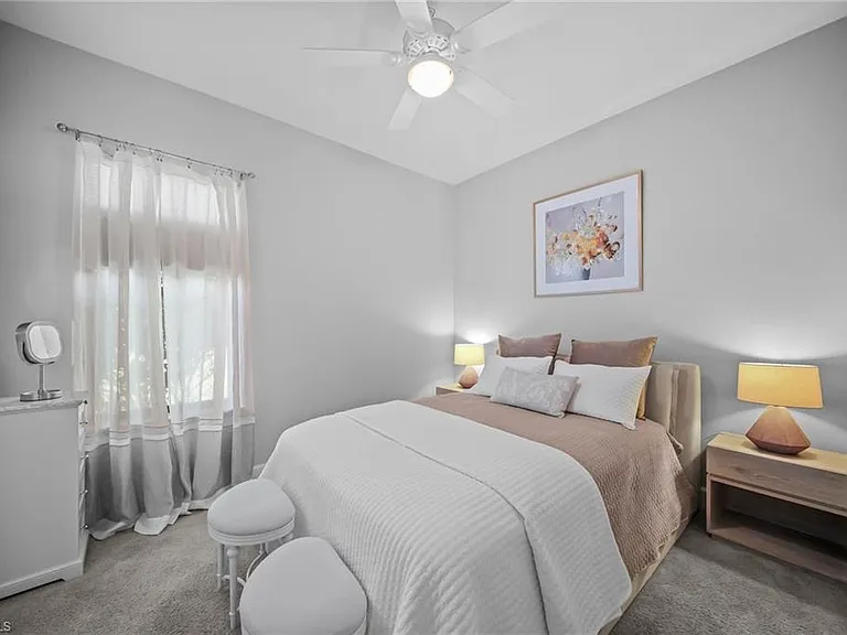9361 Terresina Dr — Photo 19