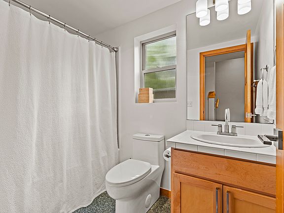 5th image of 9012A 18th Ave SW #A
