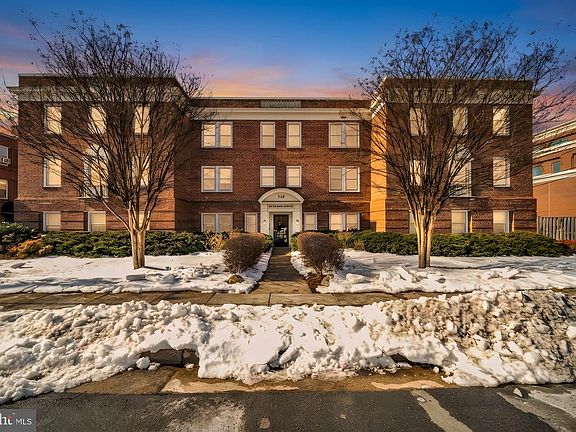 2nd image of 719 S Saint Asaph St APT 203