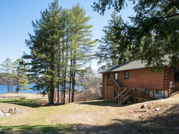 130 Wildwood Shores Road, Nobleboro, ME 04555