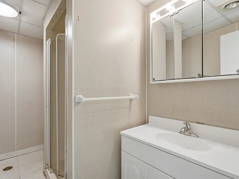 1154 Hotz Ave — Photo 23
