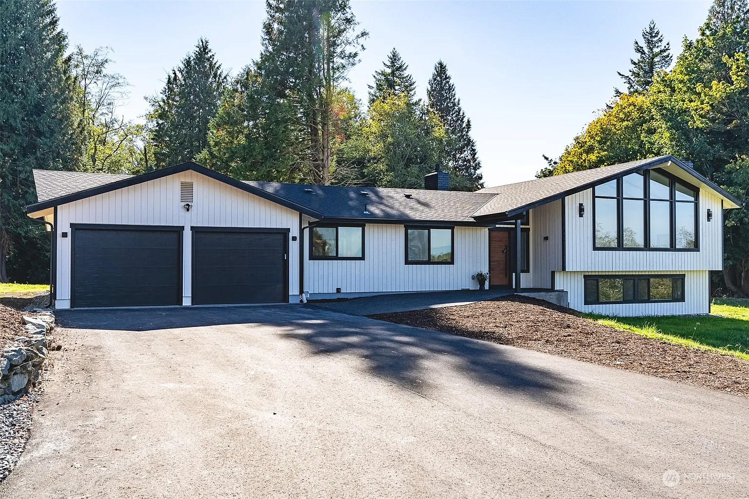 5501 East Road photo 1